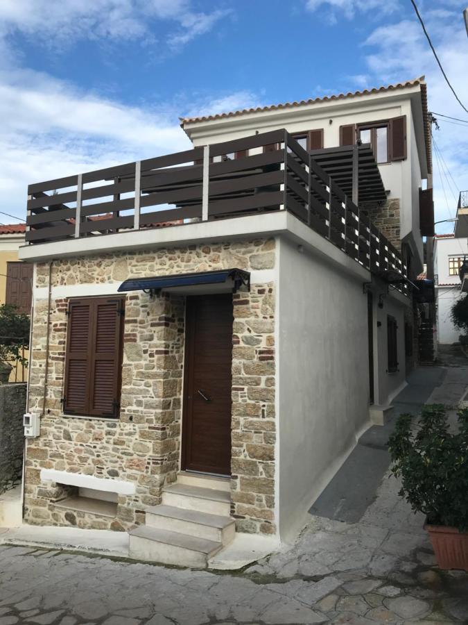 カルロヴァシ Samos Marias' Stone House 1ヴィラ エクステリア 写真